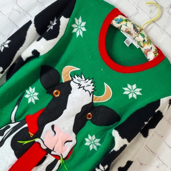 Jolly Sweaters Farmer Farmhouse Cow Heifer Ugly Christmas Sweater Unisex Size S - Picture 7 of 17